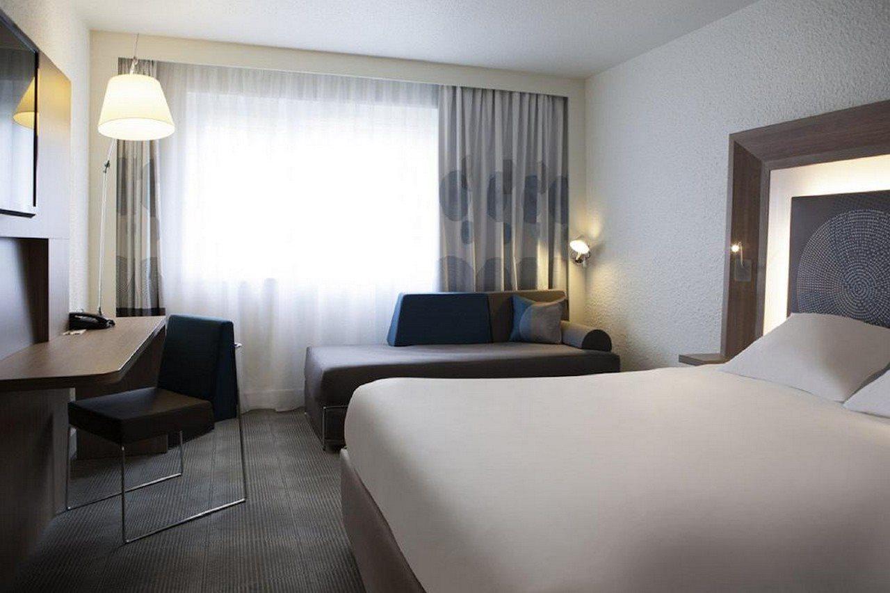 Novotel Fontainebleau Ury מראה חיצוני תמונה