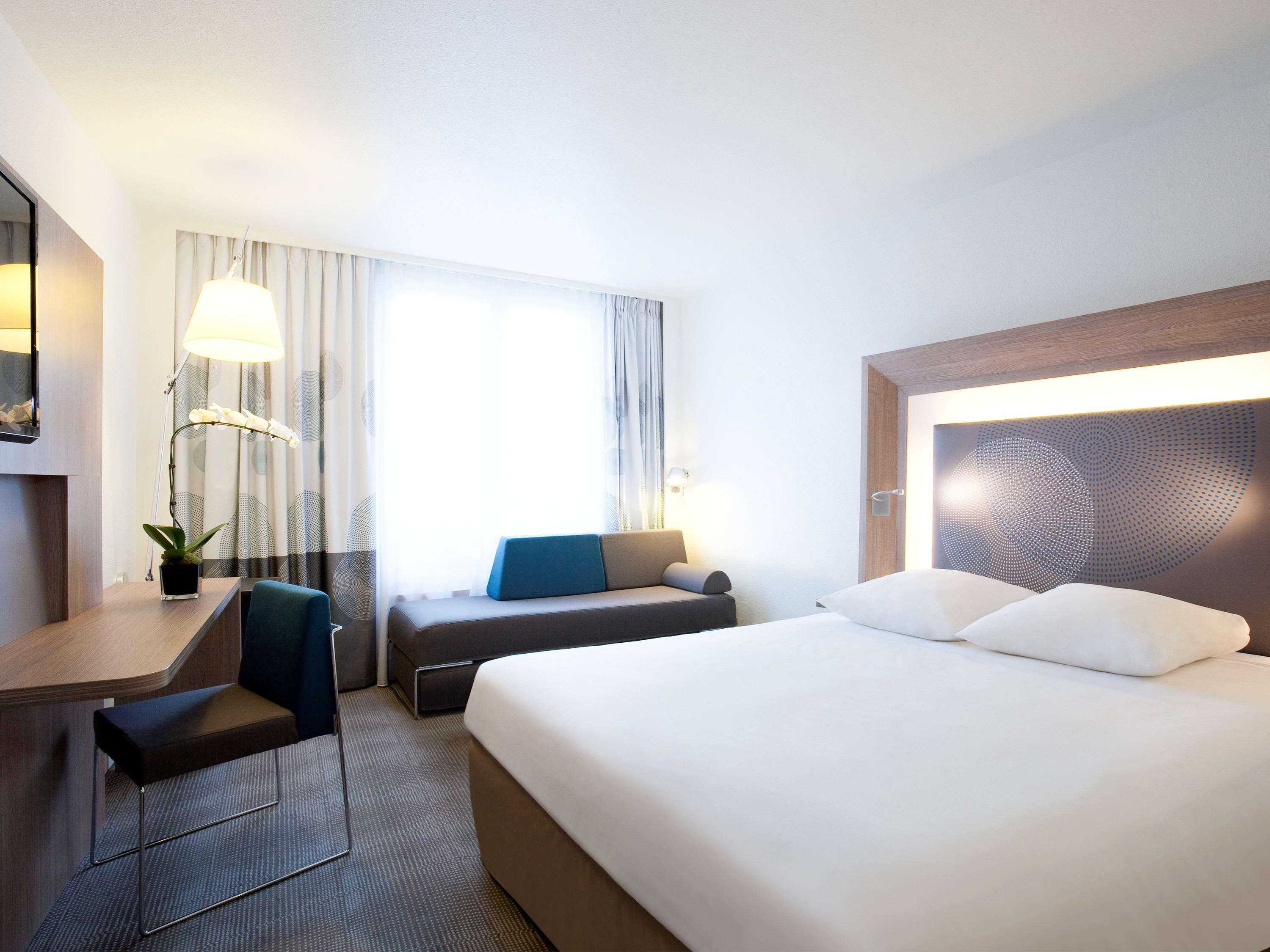 Novotel Fontainebleau Ury מראה חיצוני תמונה