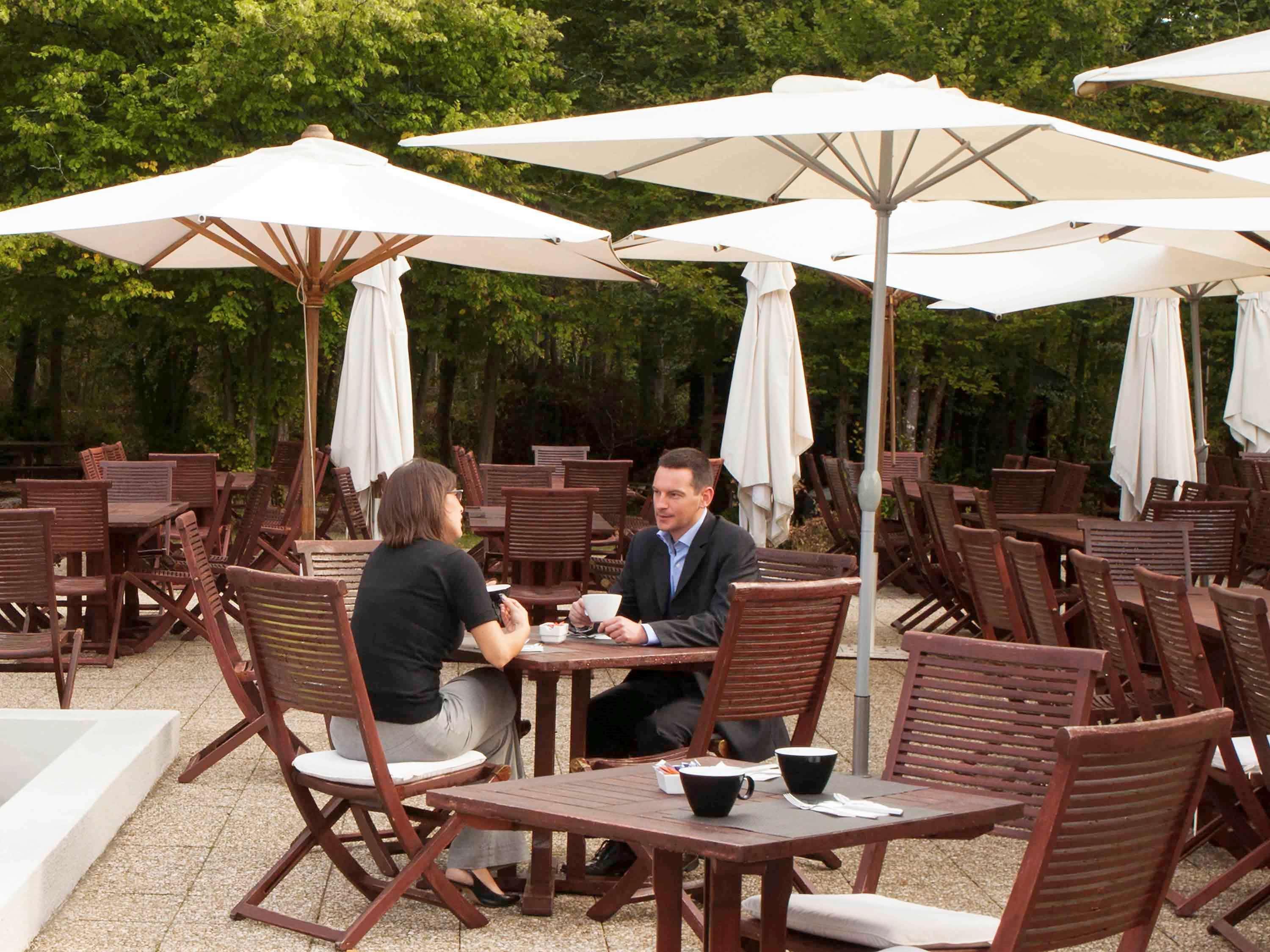 Novotel Fontainebleau Ury מראה חיצוני תמונה