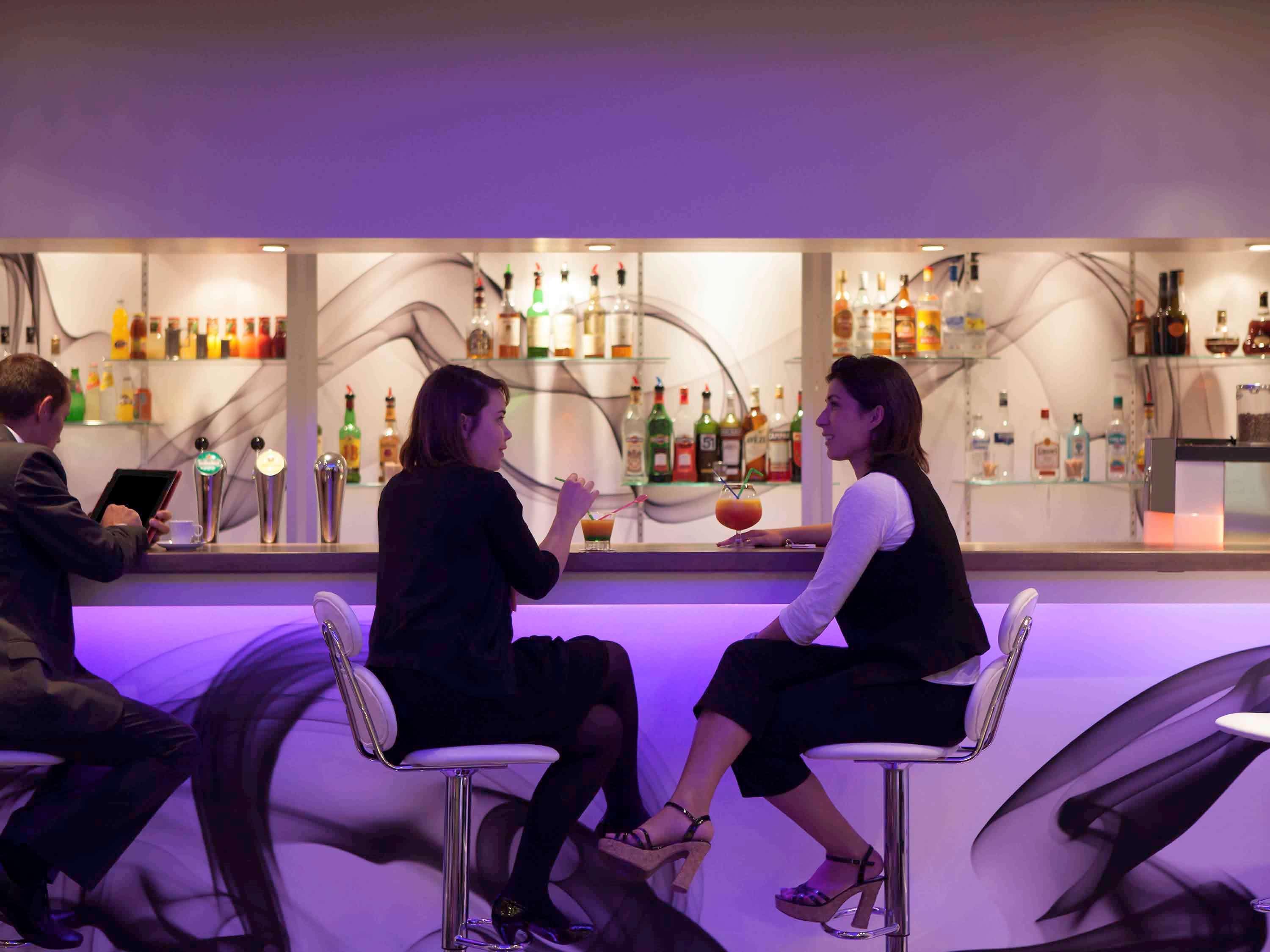 Novotel Fontainebleau Ury מראה חיצוני תמונה
