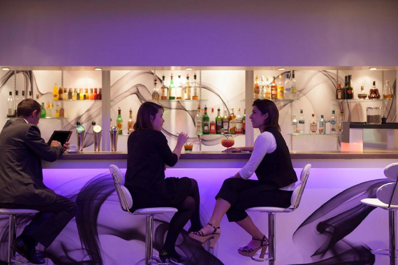 Novotel Fontainebleau Ury מראה חיצוני תמונה